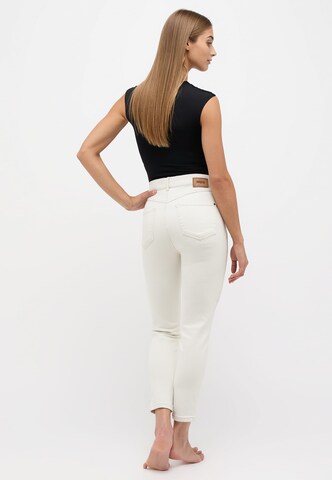 Coupe slim Jean 'Ornella' Angels en beige