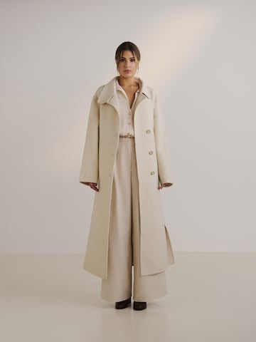 Guido Maria Kretschmer Women Between-seasons coat 'Christiana' in Beige