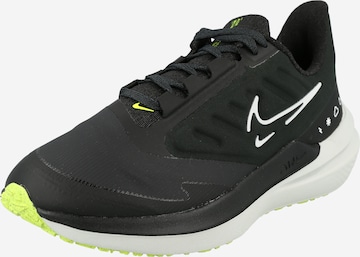 Chaussure de course 'Air Winflo 9 Shield' NIKE en noir : devant