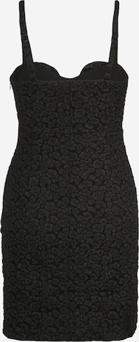 Rochie 'LUMIA' de la Y.A.S Petite pe negru