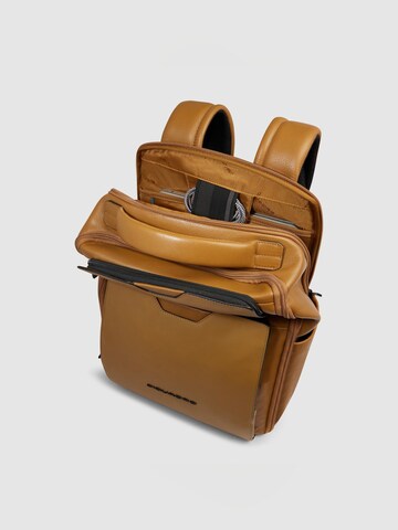 Piquadro Backpack in Yellow
