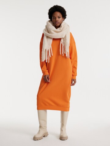 EDITED Dress 'Arzu' in Orange