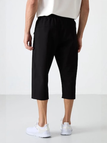 Tommy Life Regular Pants in Black