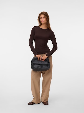 T-shirt 'VMADA' VERO MODA en marron