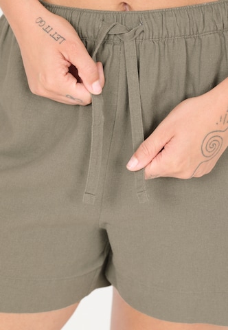 NOU Loose fit Sports trousers 'Natasha' in Green