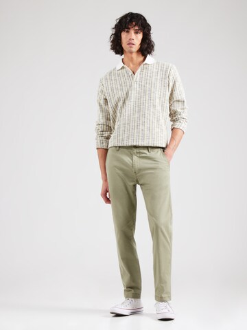 LEVI'S ® Tapered Chino in Groen