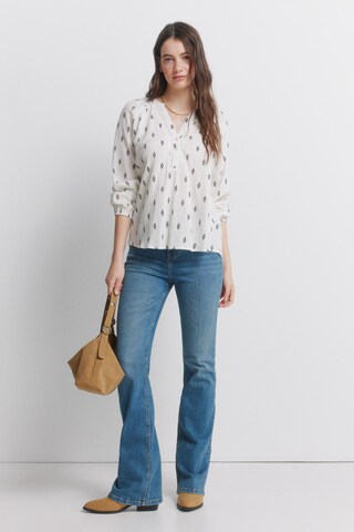 Springfield Blouse in Beige