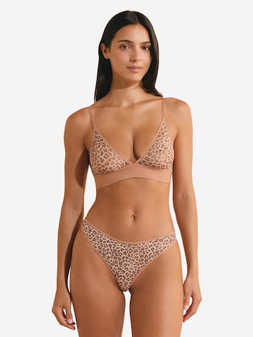 ETAM String 'Pure Mesh' in Weiß: Vorderseite