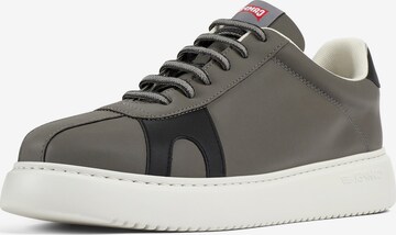 Sneaker bassa 'Runner  K21' di CAMPER in grigio: frontale