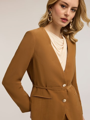 Veste mi-saison MOTIVI en marron