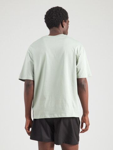 NEW ERA T-shirt 'NEYYAN' i grön