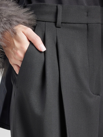 Weekend Max Mara Широкий Брюки со складками 'DASTA' в Черный