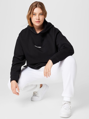 Calvin Klein Curve Sweatshirt in Schwarz