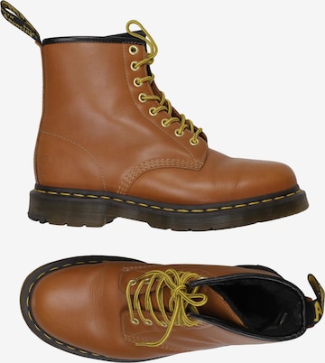 Dr. Martens Stiefel 41 in Braun: Vorderseite