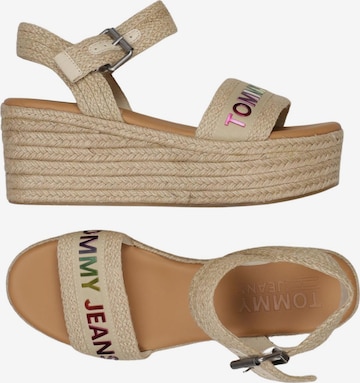Tommy Jeans Sandals & High-Heeled Sandals in 39 in Beige: front