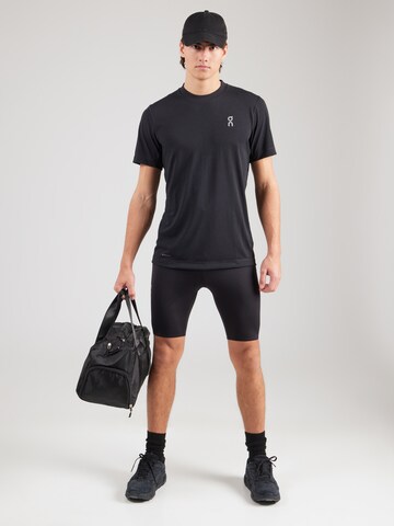 On Funktionsshirt in Schwarz