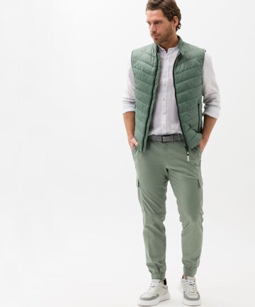 BRAX Vest 'Matt' in Green