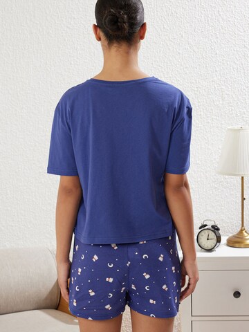 Trendyol Pyjama in Blauw
