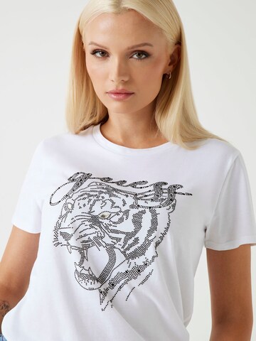 GUESS T-Shirt in Weiß