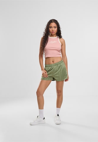 Karl Kani Regular Shorts in Grün