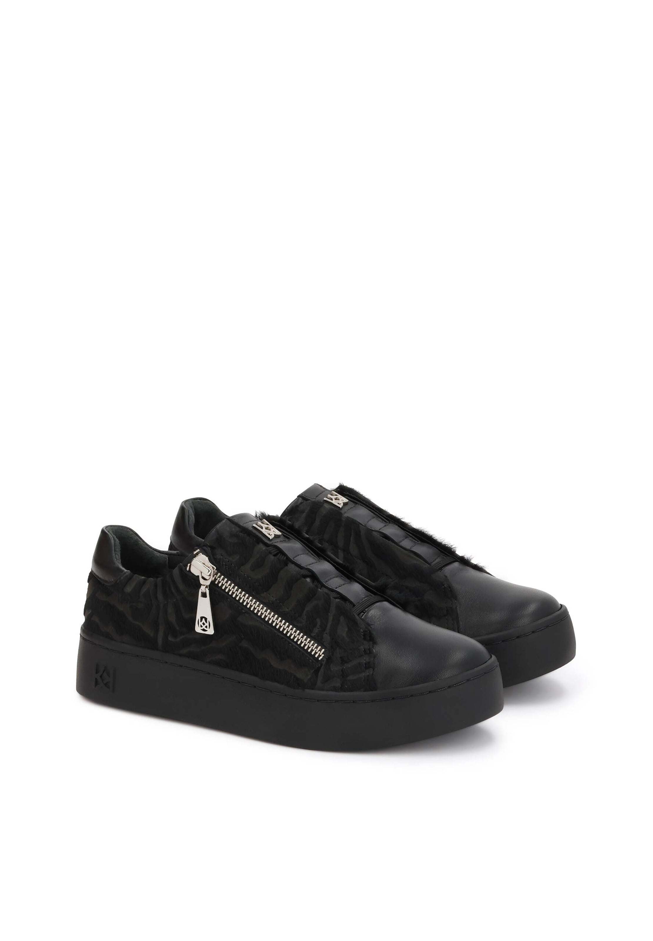 Kazar Sneakers in Black