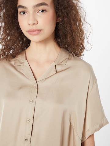 Camicia da donna di Urban Classics in grigio