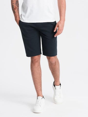 Regular Pantalon Ombre en noir : devant