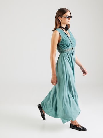 Sublevel Dress in Green