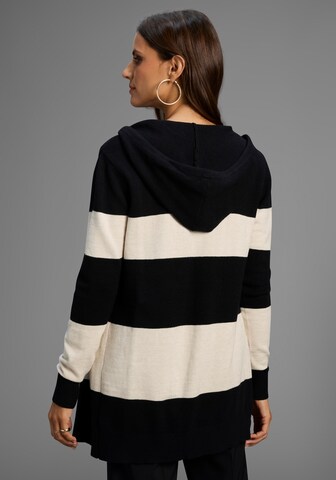LAURA SCOTT Knit Cardigan in Black