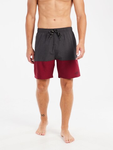 PROTEST Badeshorts 'PRTFreddie' in Rot