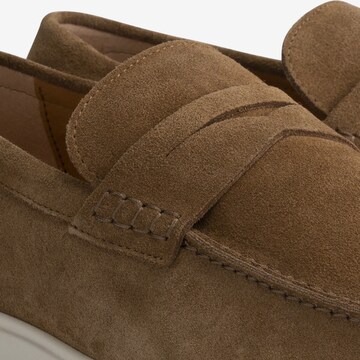 DenBroeck Slip-Ons 'Thomas St. ' in Beige