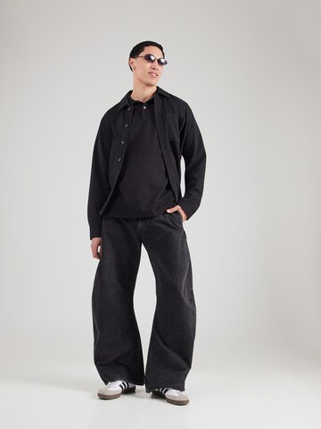 GUESS Póló - fekete