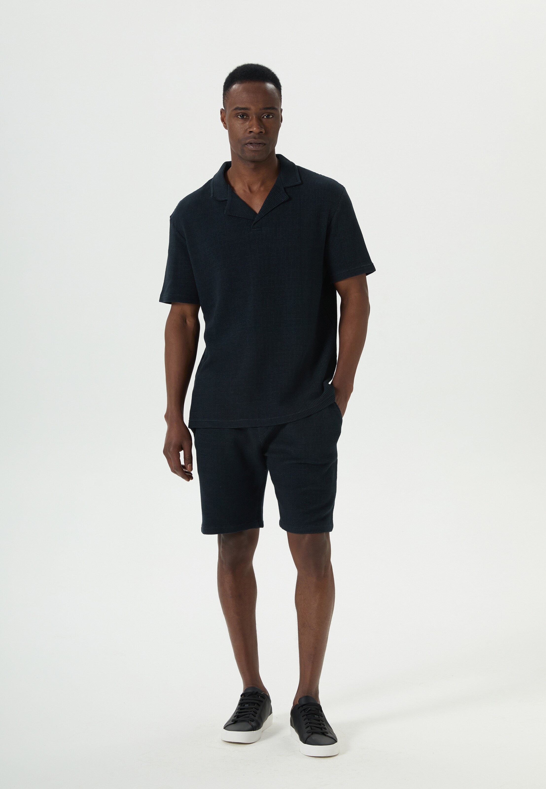 Tom Barron Leisure suit in Blue: front