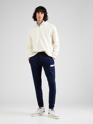 Effilé Pantalon Tommy Jeans en bleu