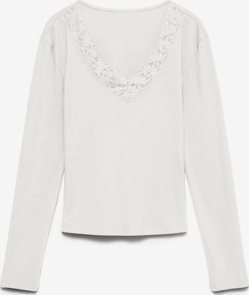 VERO MODA Тениска 'VMFOTRACY' в бяло: отпред