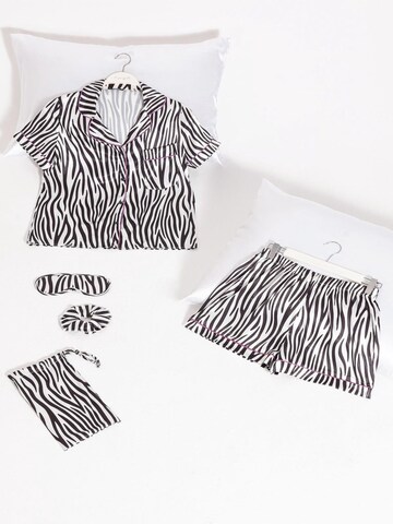For You Moda Pajama in Black: front