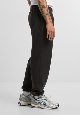 Urban Classics - Loosefit Pantalón 'Essential' en negro
