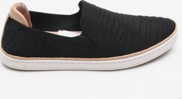 UGG Flats & Loafers in 41 in Black: front