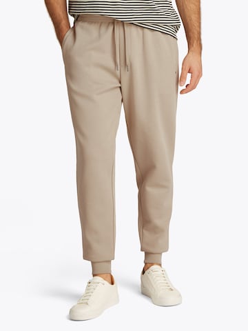 TOMMY HILFIGER - Tapered Pantalón 'ESSENTIAL' en beige: frente
