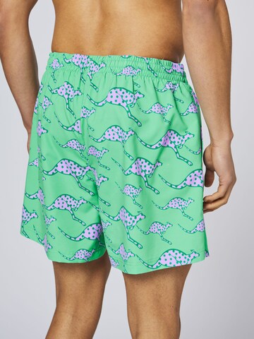 CHIEMSEE Board Shorts ' im angesagten Alloverprint ' in Green