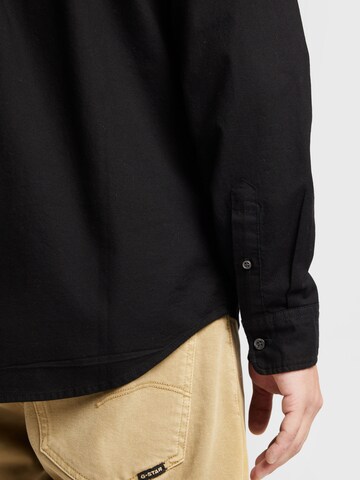 GAP Regular fit Button Up Shirt in Black