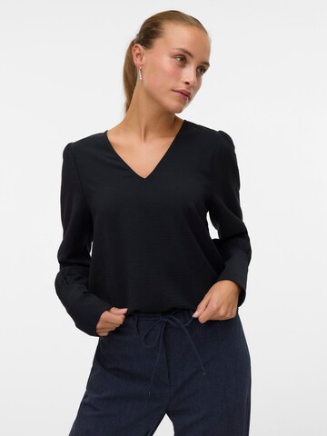 VERO MODA Blouse in Black: front