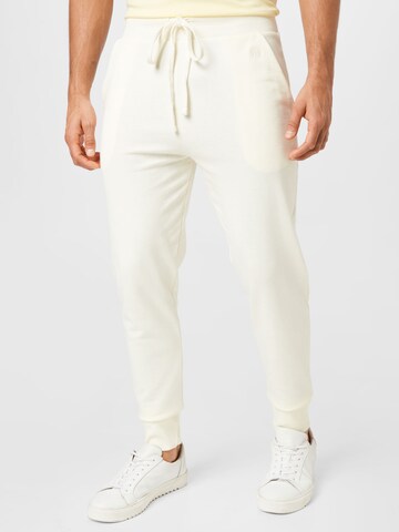 WESTMARK LONDON Tapered Pants in Beige: front