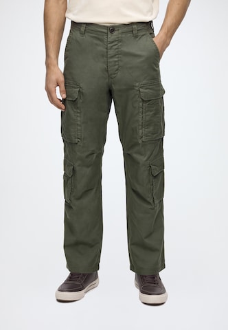 Regular Pantalon cargo Vintage Industries en vert : devant