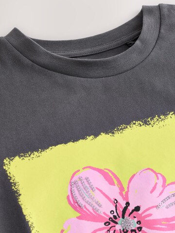 T-Shirt Next en gris