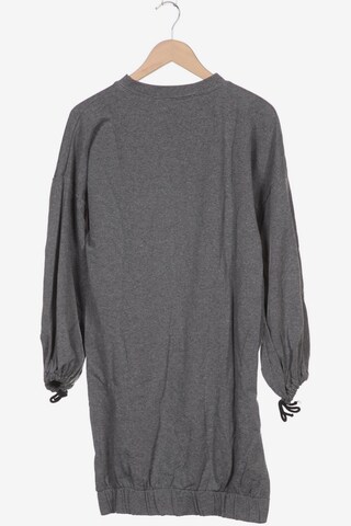 PLEASE Sweatshirt & Zip-Up Hoodie in S in Grey