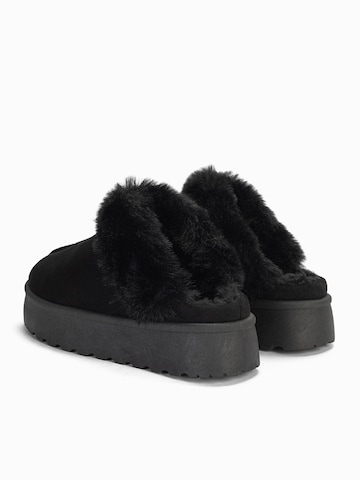 Island Boot Пантофи 'SOLEA' в черно