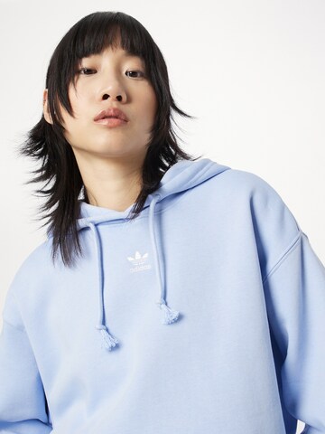 ADIDAS ORIGINALS Sweatshirt in Blau