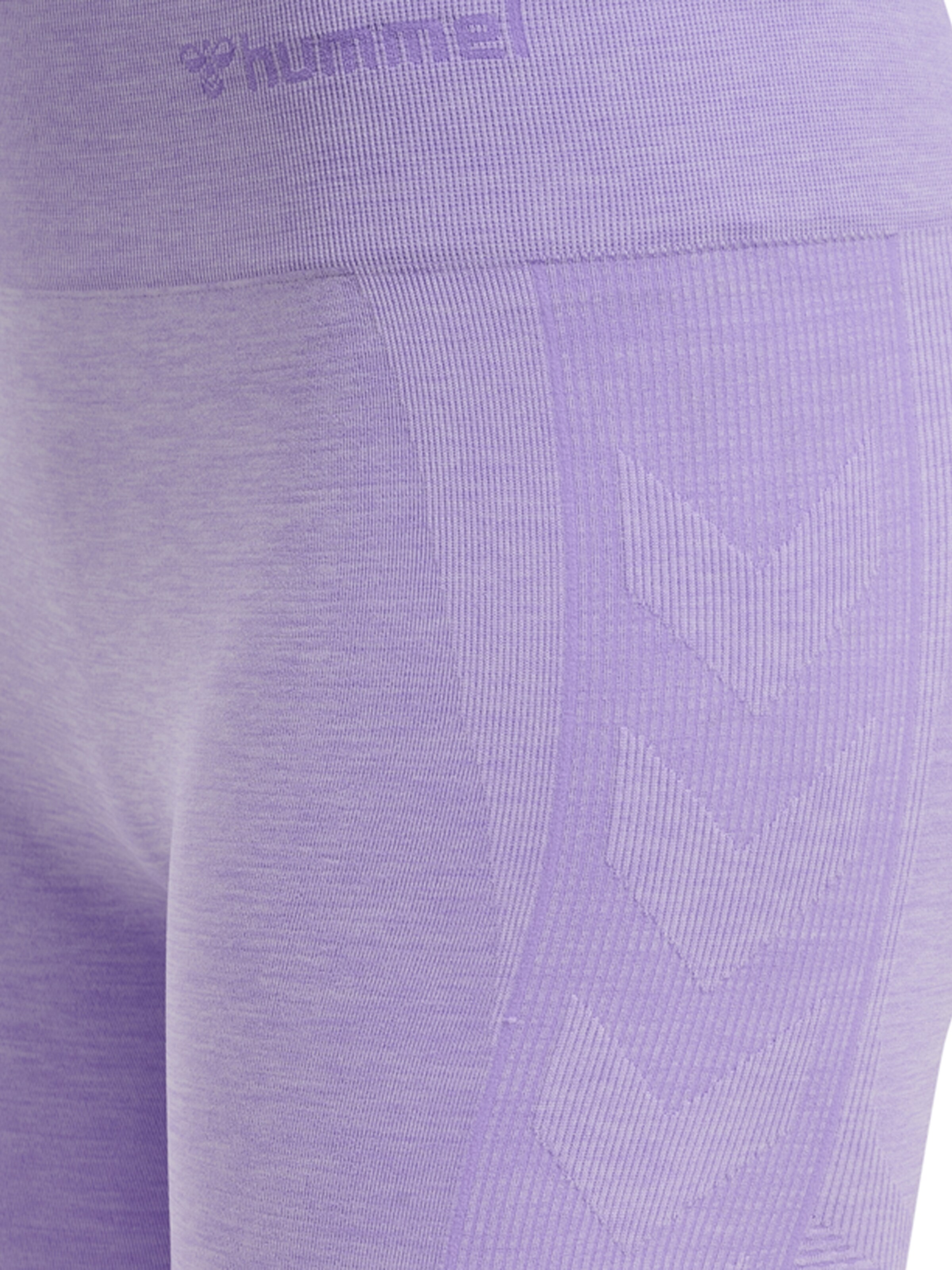 Hummel Skinny Sporthose in Lila