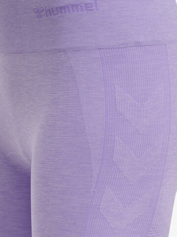 Hummel Skinny Sporthose in Lila